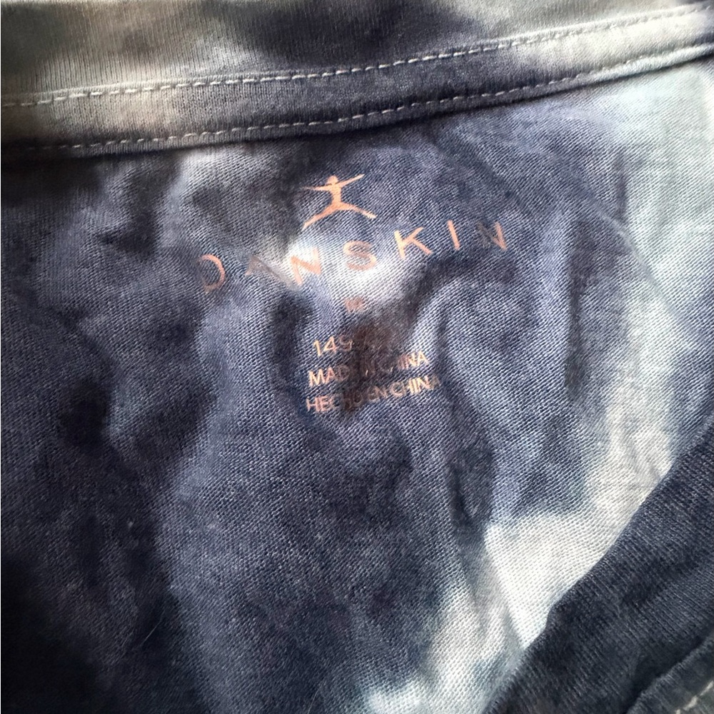 Danskin athletic sporty the die cute Navy and White Short Sleeve Tee - Picture 5 of 5